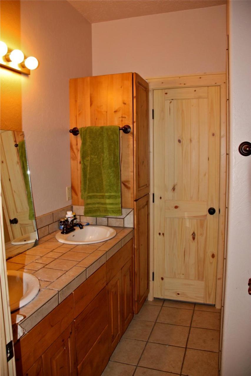 Teton Hostel Hideaway Driggs Bagian luar foto