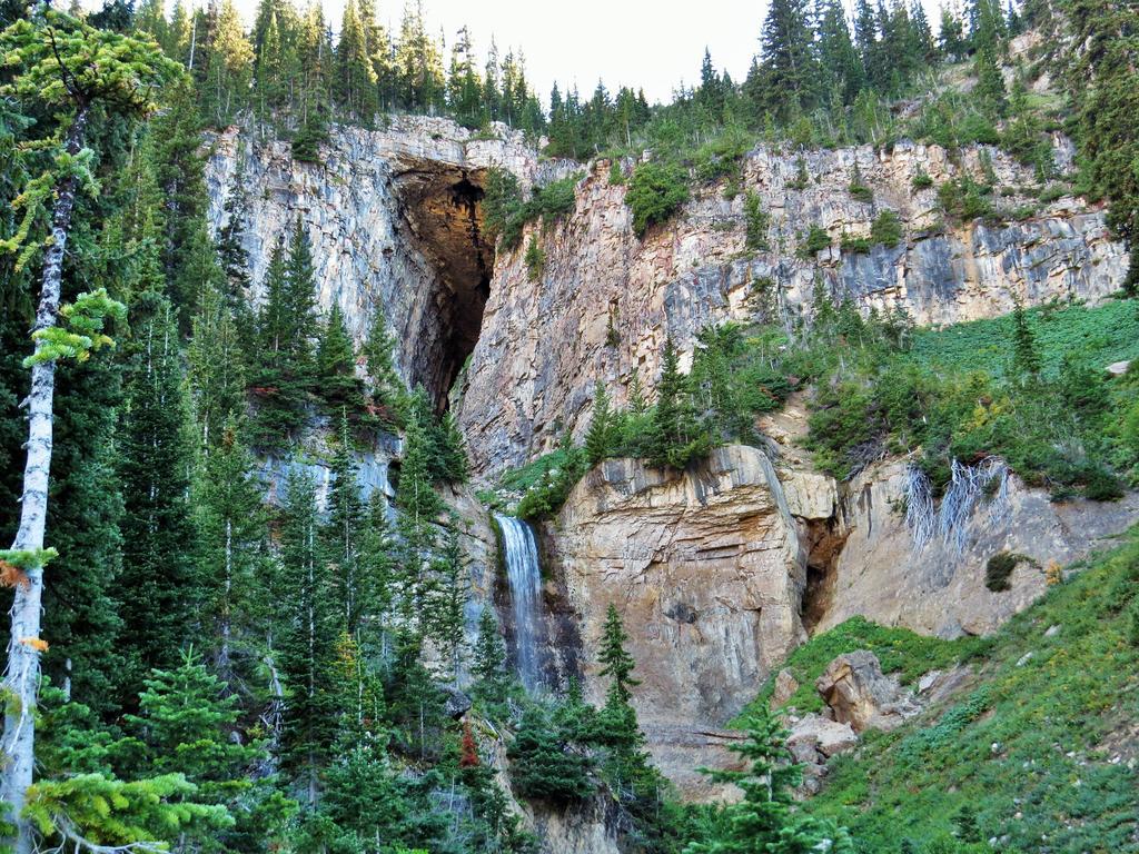Teton Hostel Hideaway Driggs Bagian luar foto